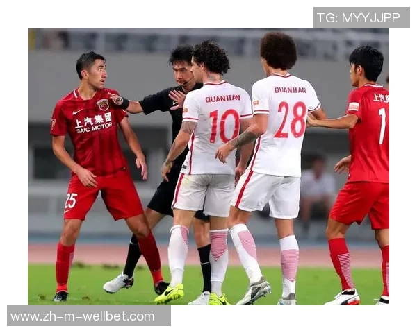 权健主场迎战恒大争夺中超荣耀两队实力对决引人关注